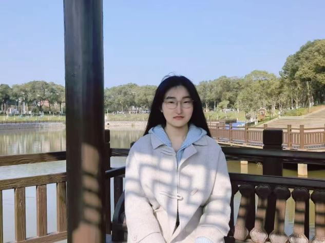 李涵
